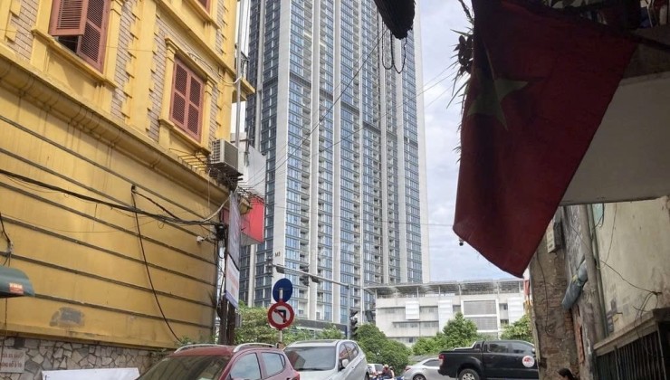 cho thuê MBKD SPA,  CÀ PHÊ mặt phố Tương Mai- Hoàng Mai DT 50m -3 tầng - MT 4m- Giá 18tr ctl
